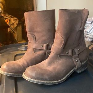 Sundance Booties